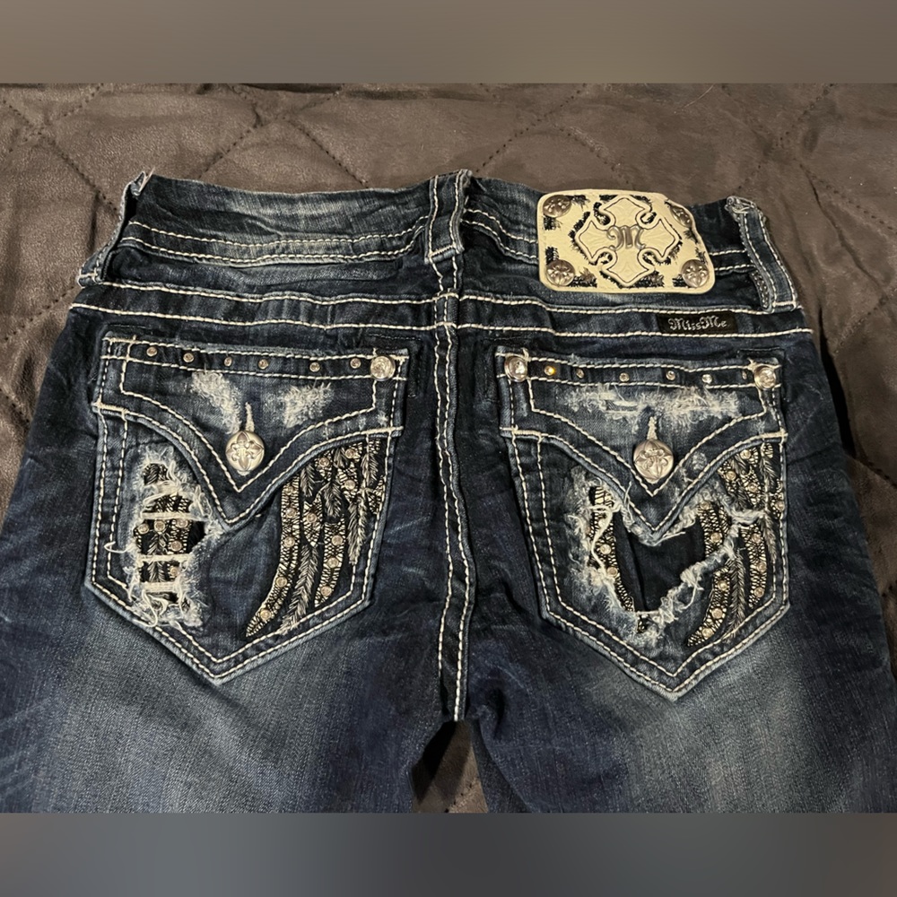 Women’s Miss Me boot cut jeans